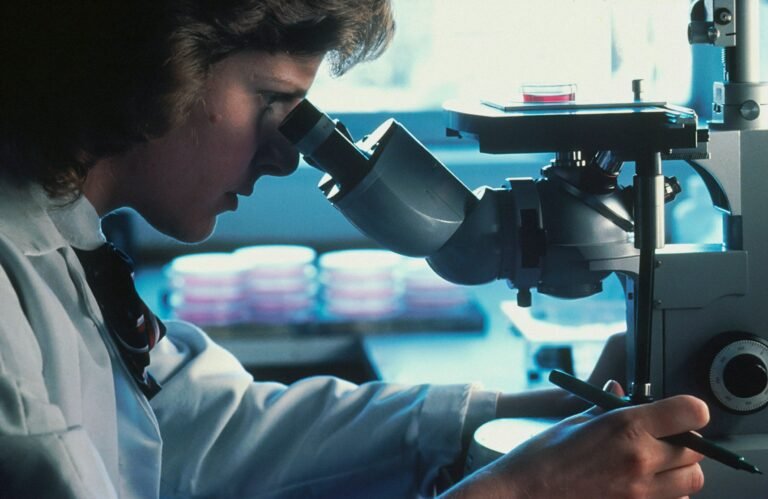 Exosomes vs Mesenchymal Stem Cells